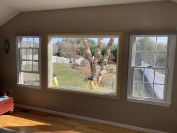 Replacement windows in Webster, MA by Castle "The Window People" Of Massachusetts